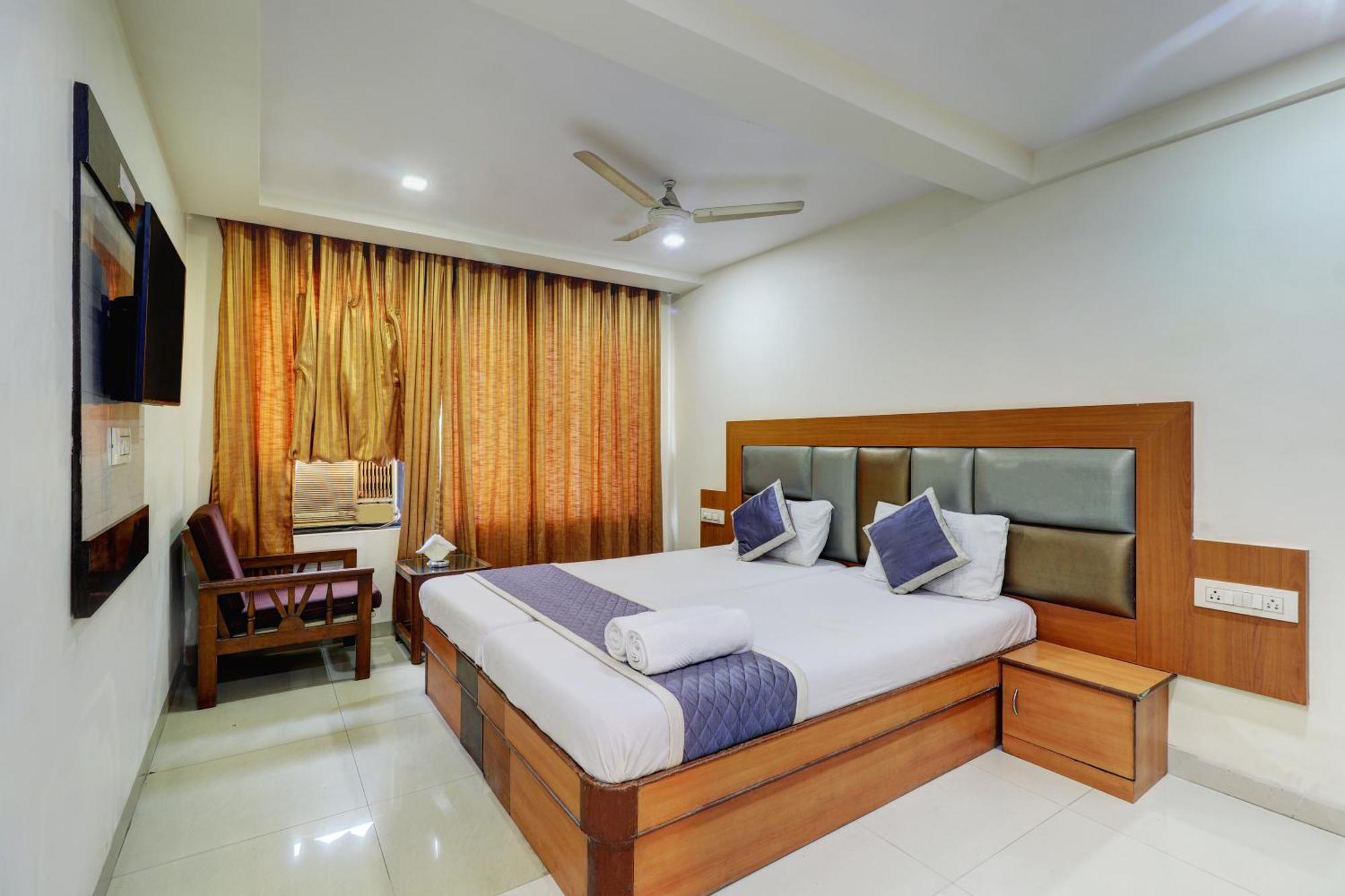 Hotel New Sarovar Grand Panvel Extérieur photo