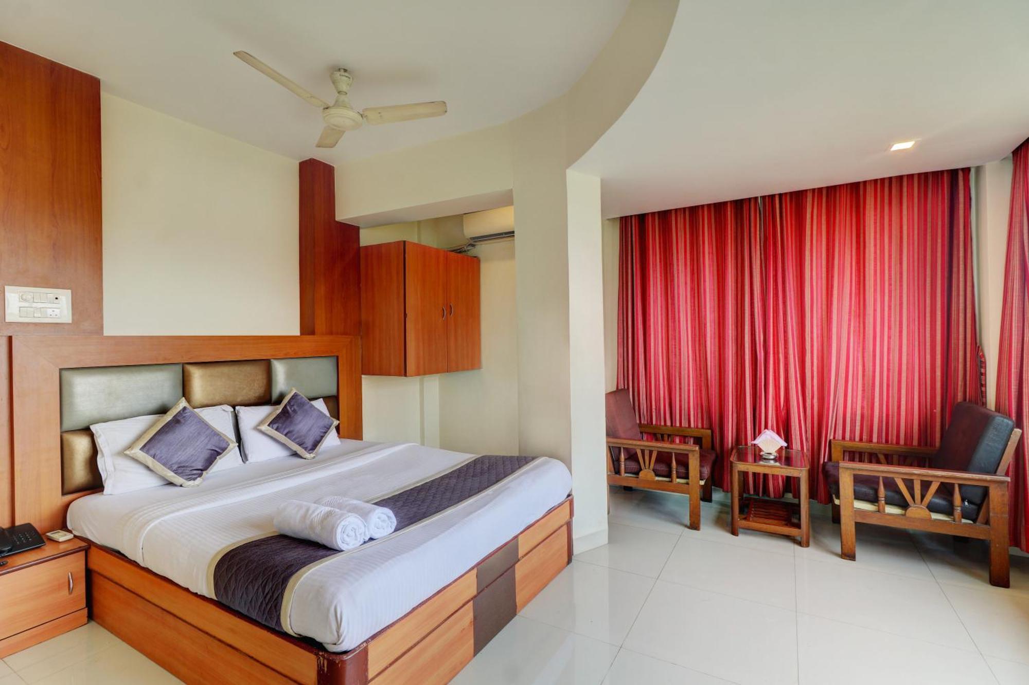 Hotel New Sarovar Grand Panvel Extérieur photo
