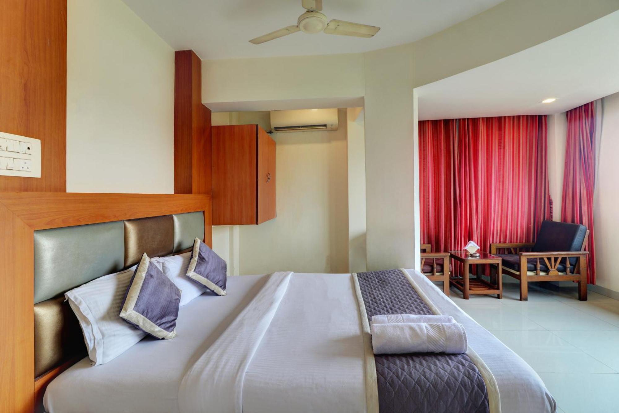Hotel New Sarovar Grand Panvel Extérieur photo